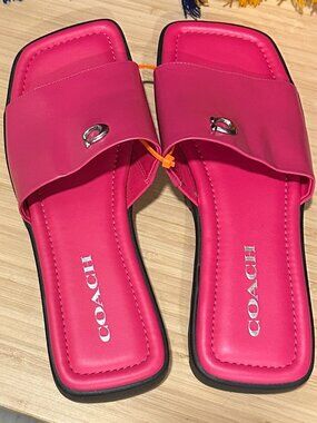Brand New Coach Florence Slide Sandals in Dragon Fruit Size 7